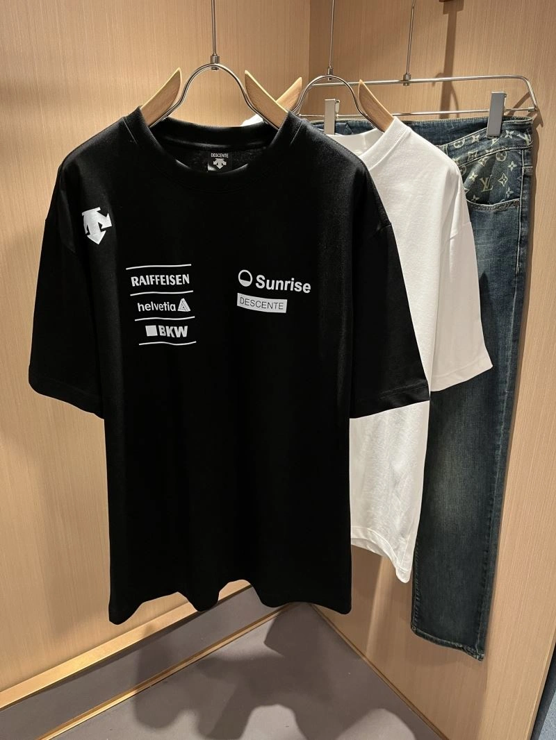 Descente T-Shirts Premium 161885