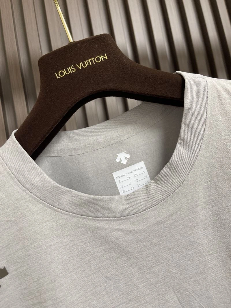 TravelReady Descente T-Shirts 160847