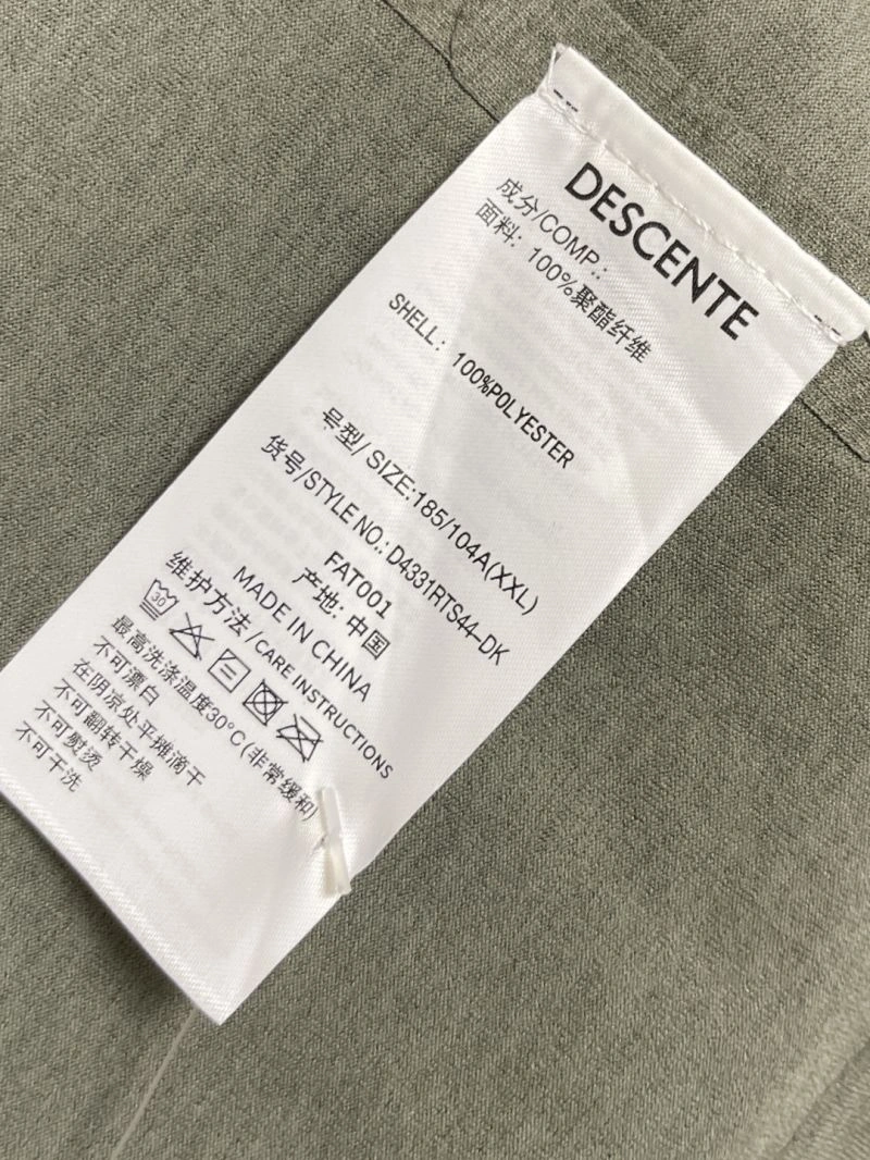Descente T-Shirts UrbanChic 160813