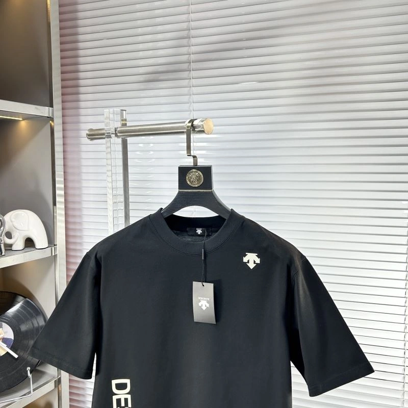 Descente T-Shirts TimelessDesign 160817