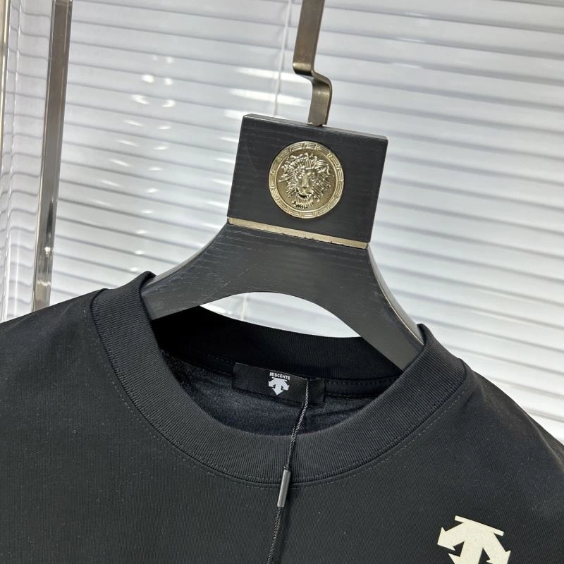 Descente T-Shirts TimelessDesign 160817