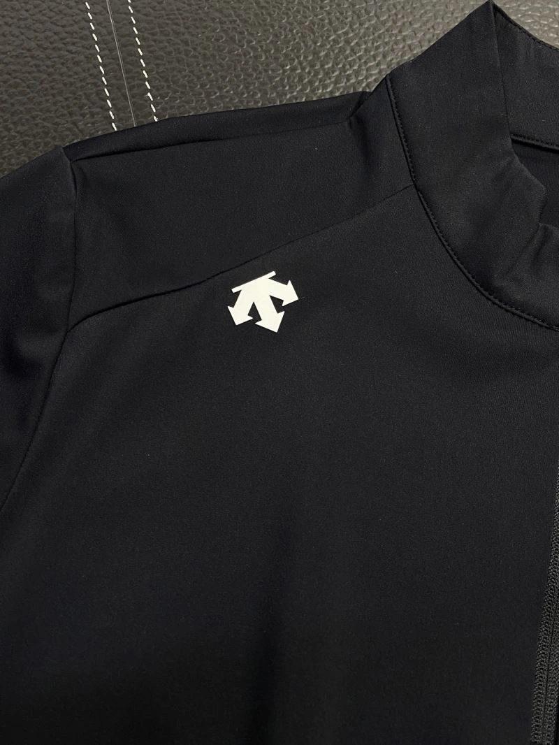 TechFriendly Descente T-Shirts 160849