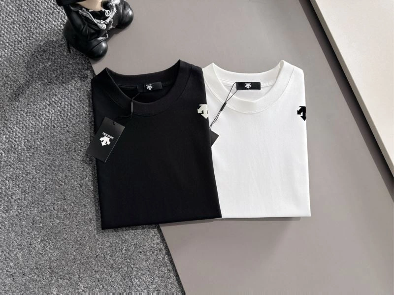 Descente T-Shirts Durable 160809
