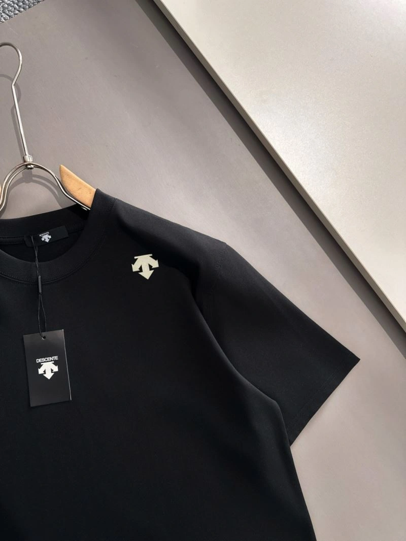 Descente T-Shirts Durable 160809