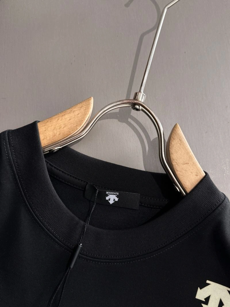 Descente T-Shirts Durable 160809