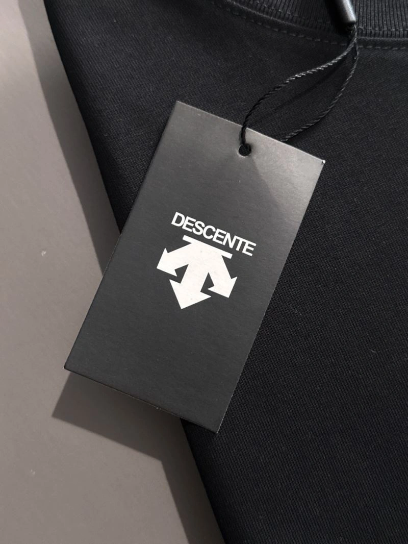 Descente T-Shirts Durable 160809