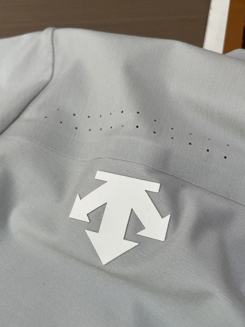Descente T-Shirts Upgraded 159650