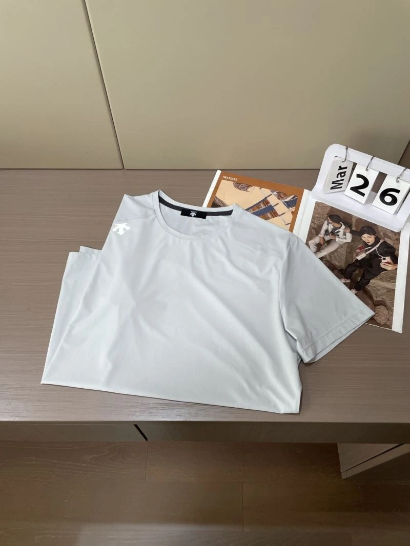 Descente T-Shirts Upgraded 159650