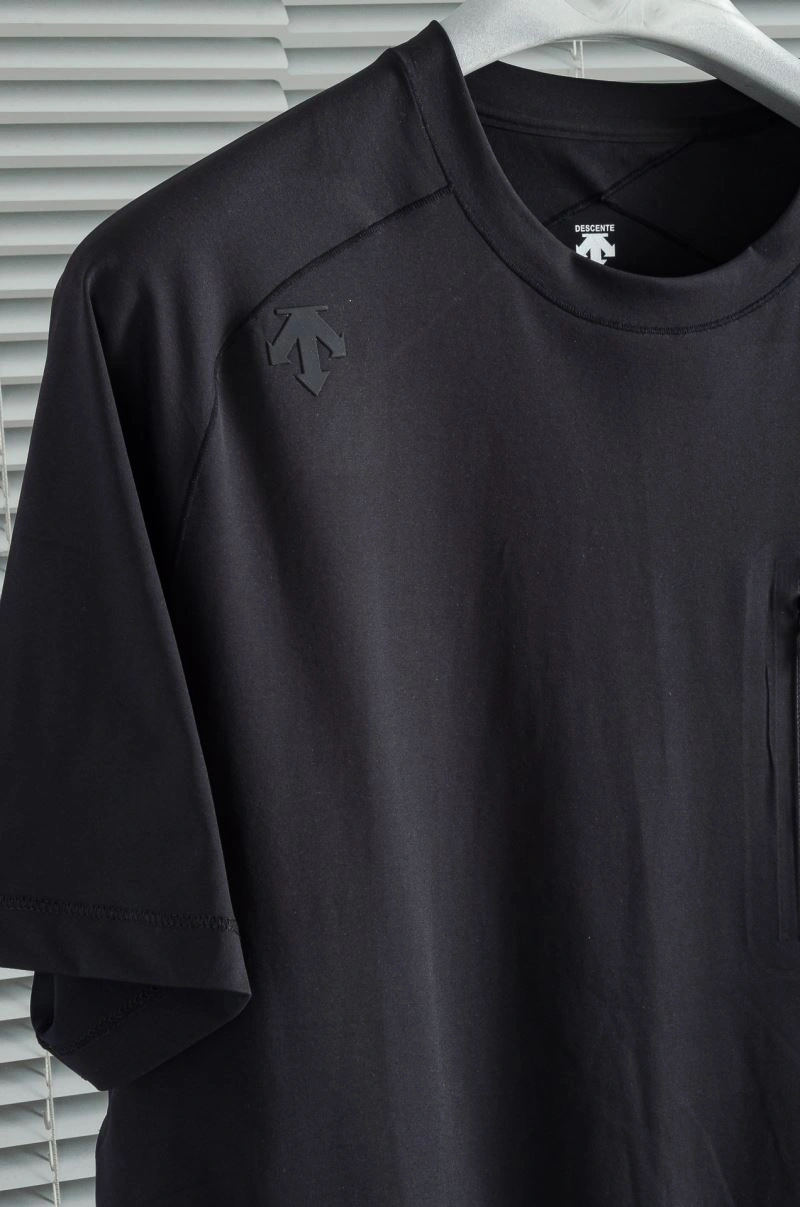 UrbanStyle Descente T-Shirts 159737
