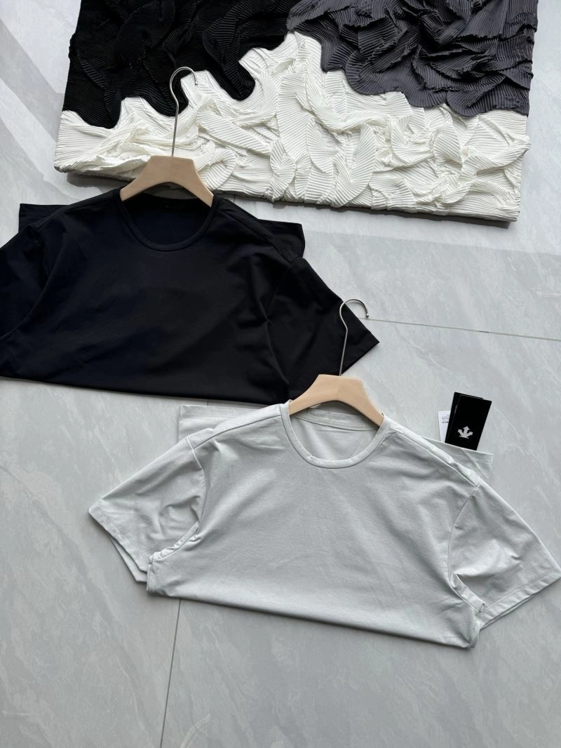 Descente T-Shirts Practical 159645
