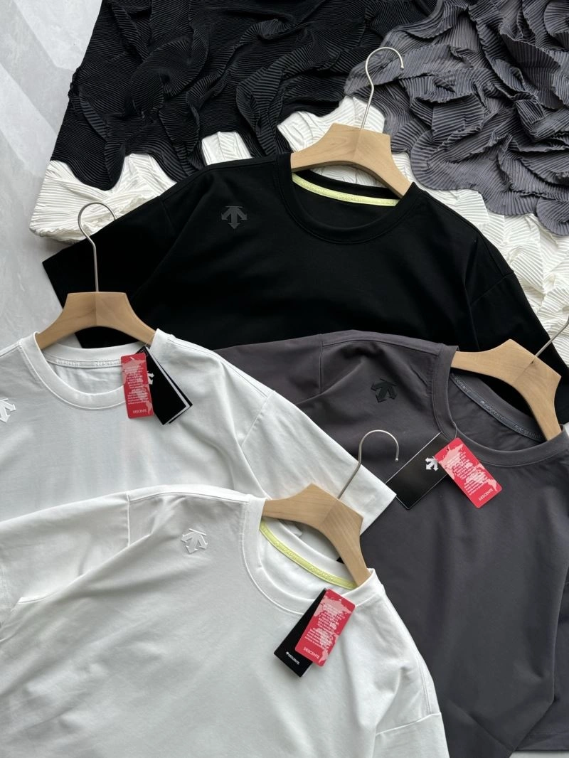 Descente T-Shirts Practical 159648