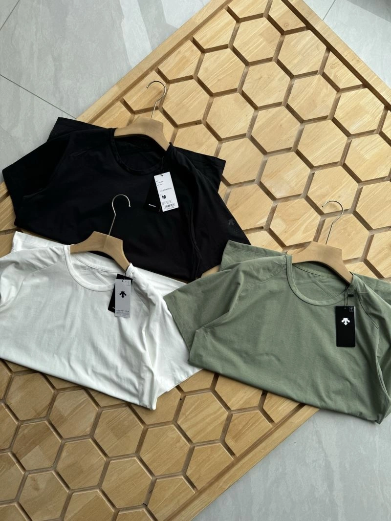 Chic Descente T-Shirts 159643