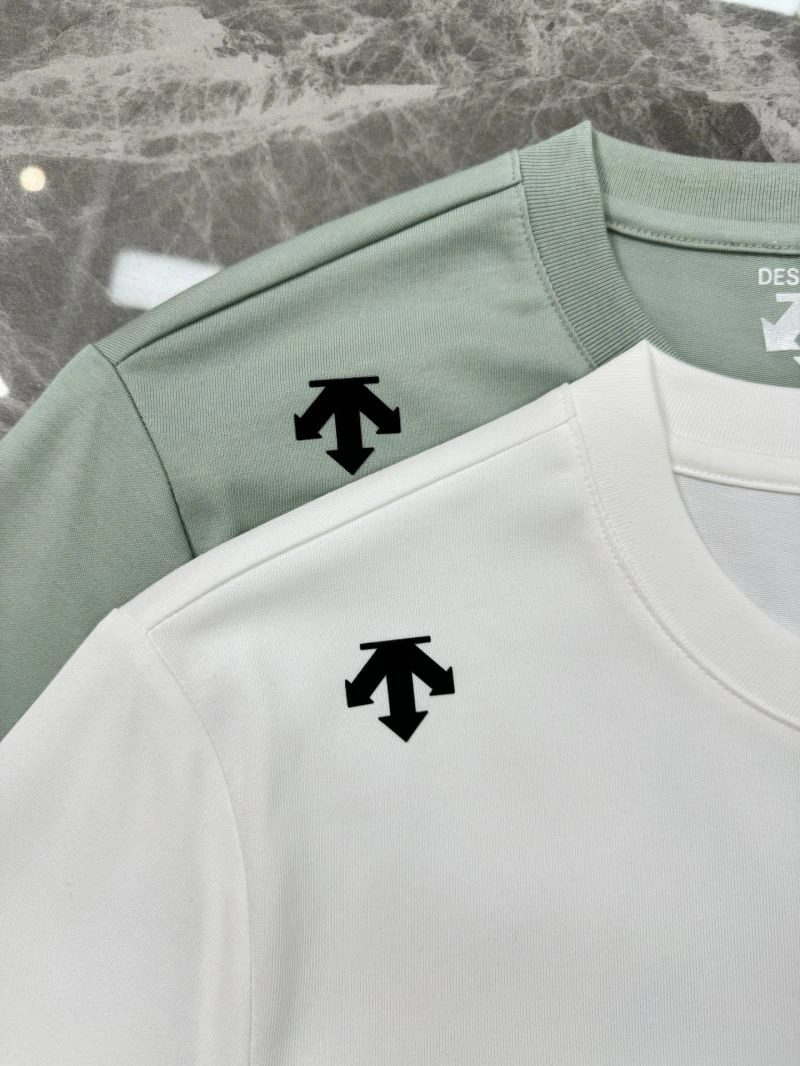Descente T-Shirts SportInspired 158588