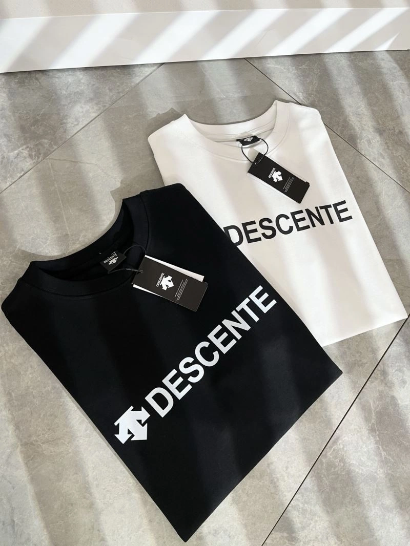 Descente T-Shirts Casual 158625