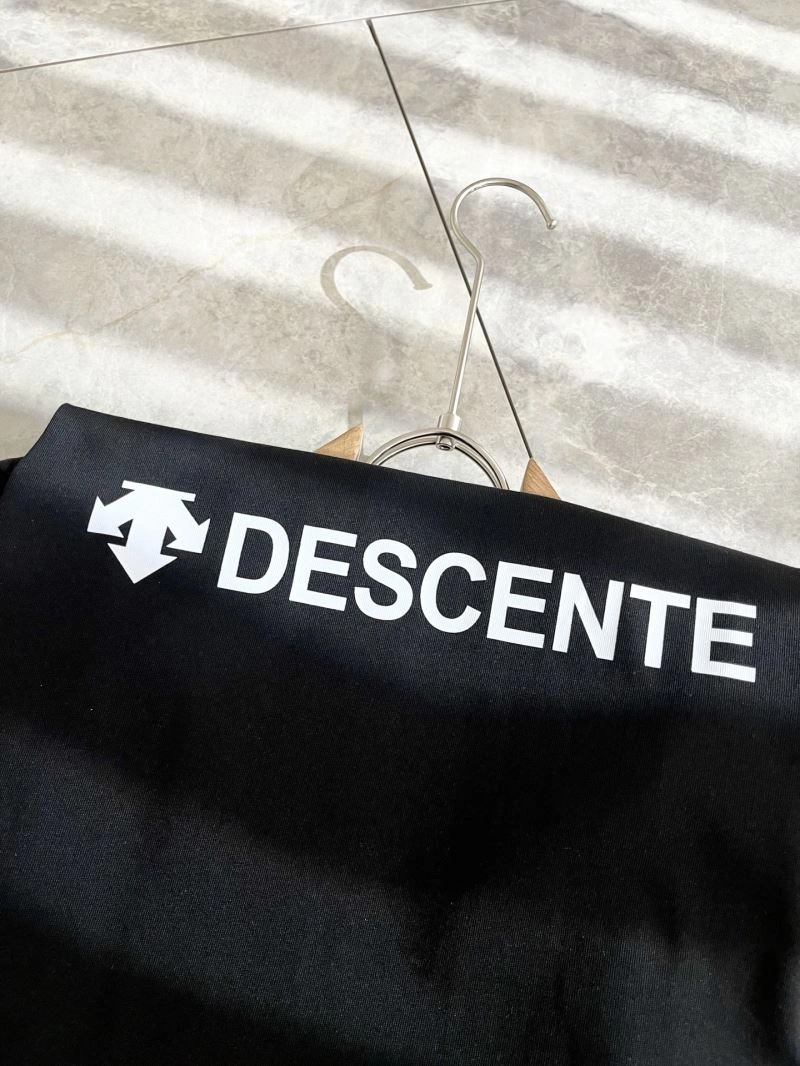 Descente T-Shirts Casual 158625