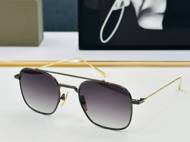 RelaxedFit Dita Sunglasses 279078