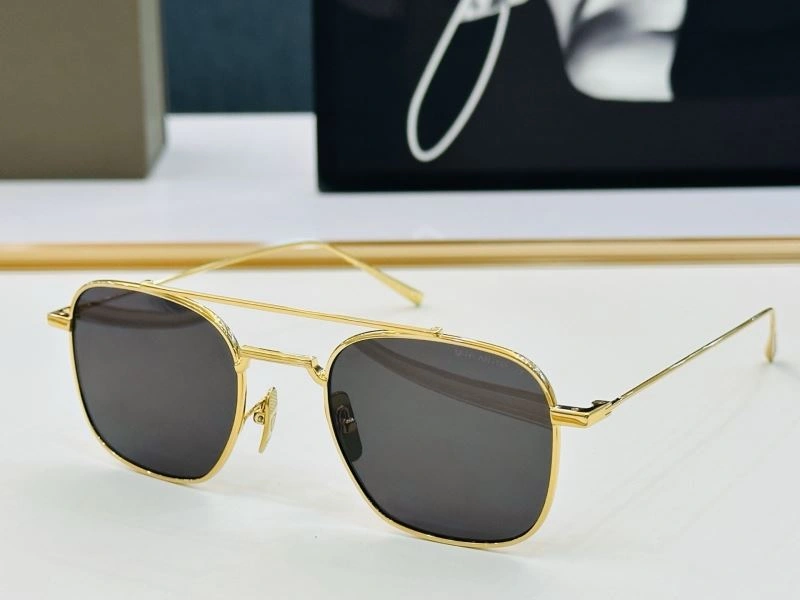 RelaxedFit Dita Sunglasses 279078