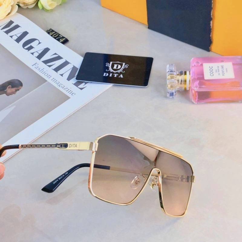 FashionForward Dita Sunglasses 279102