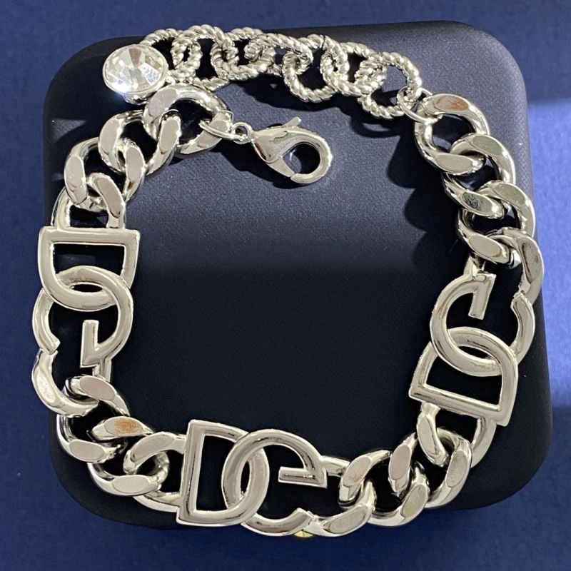 EyeCatching Dolce Gabbana Bracelets 212638