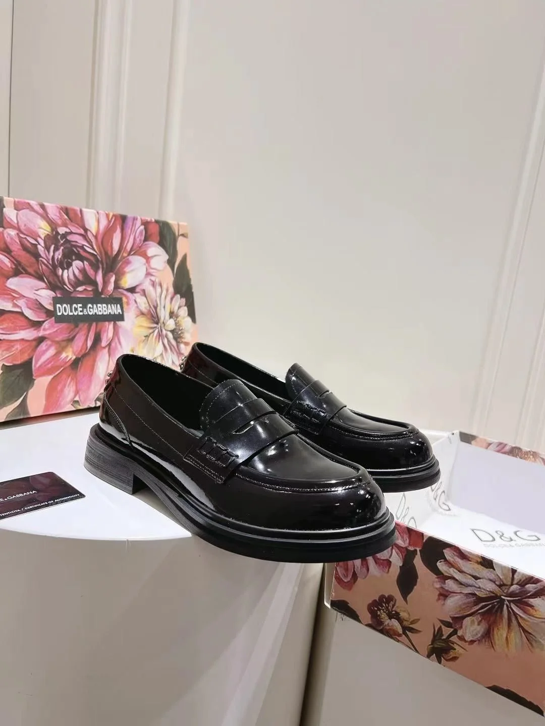 Fashionable Dolce Gabbana Business Shoes 23014