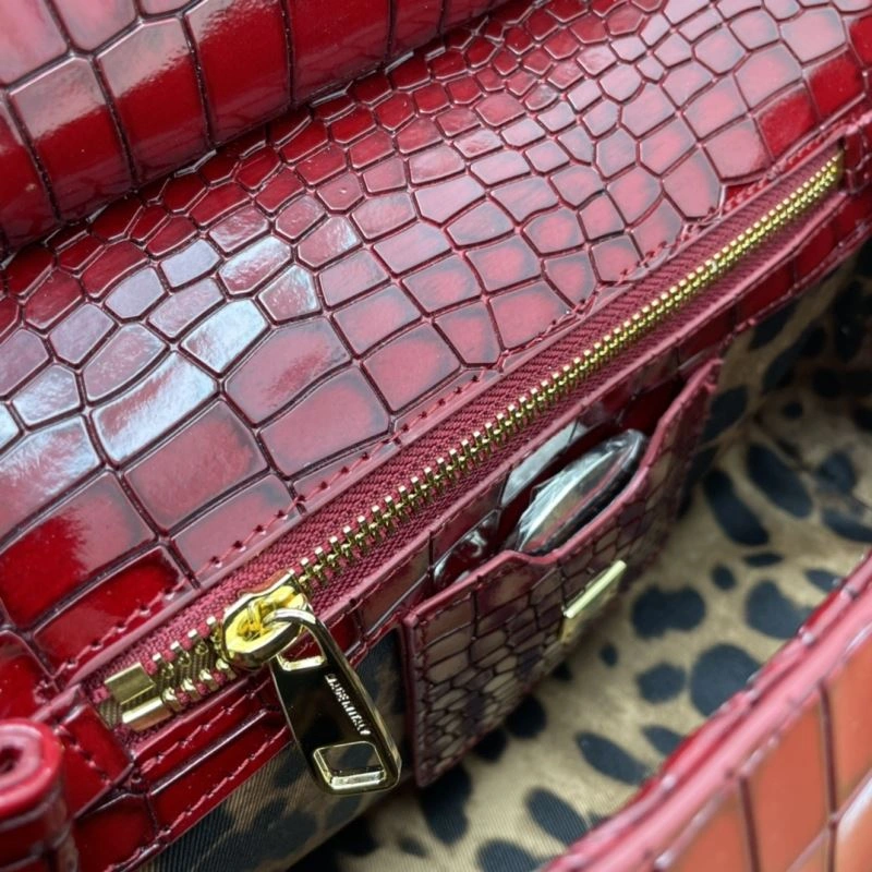 AllSeason Dolce Gabbana Cosmetic Bags 84229