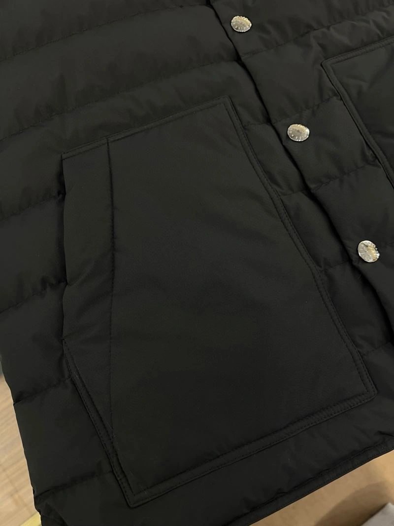 Dolce Gabbana Down Jackets Versatile 120224