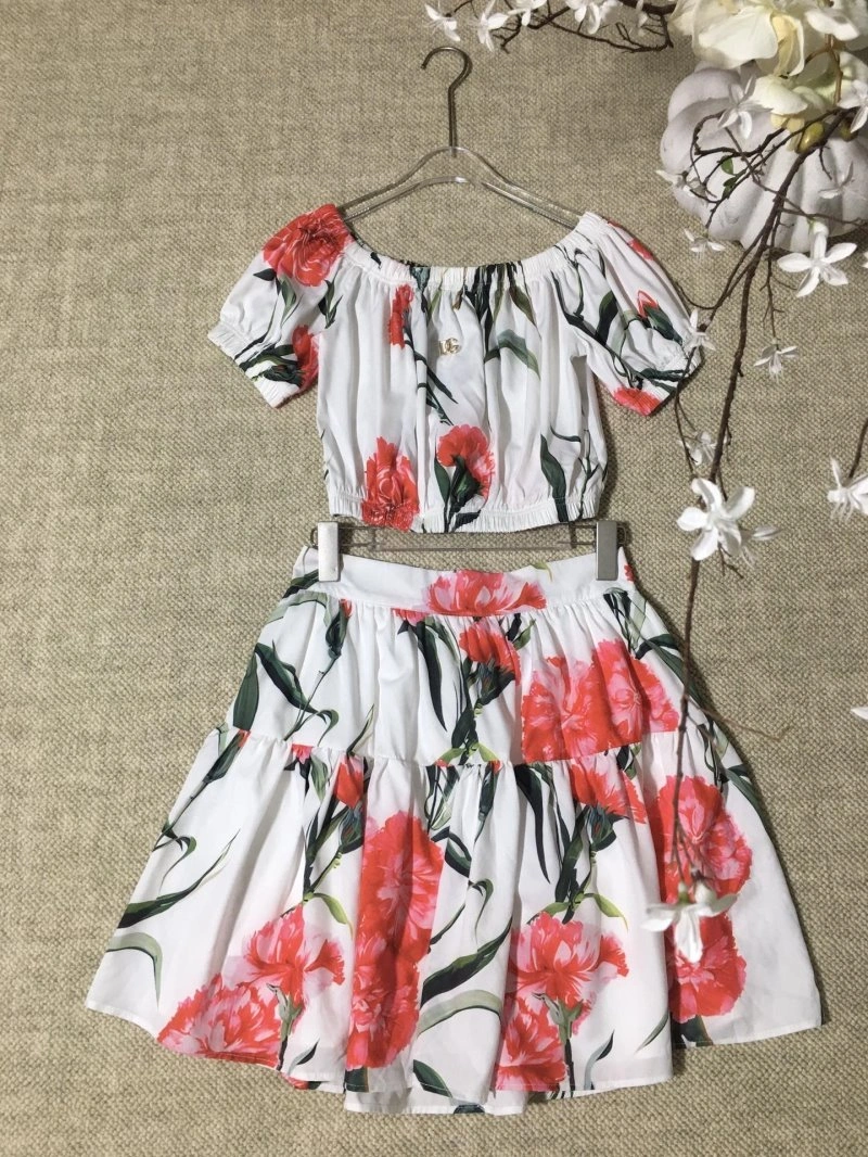 Chic Dolce Gabbana Dress Suits 119301