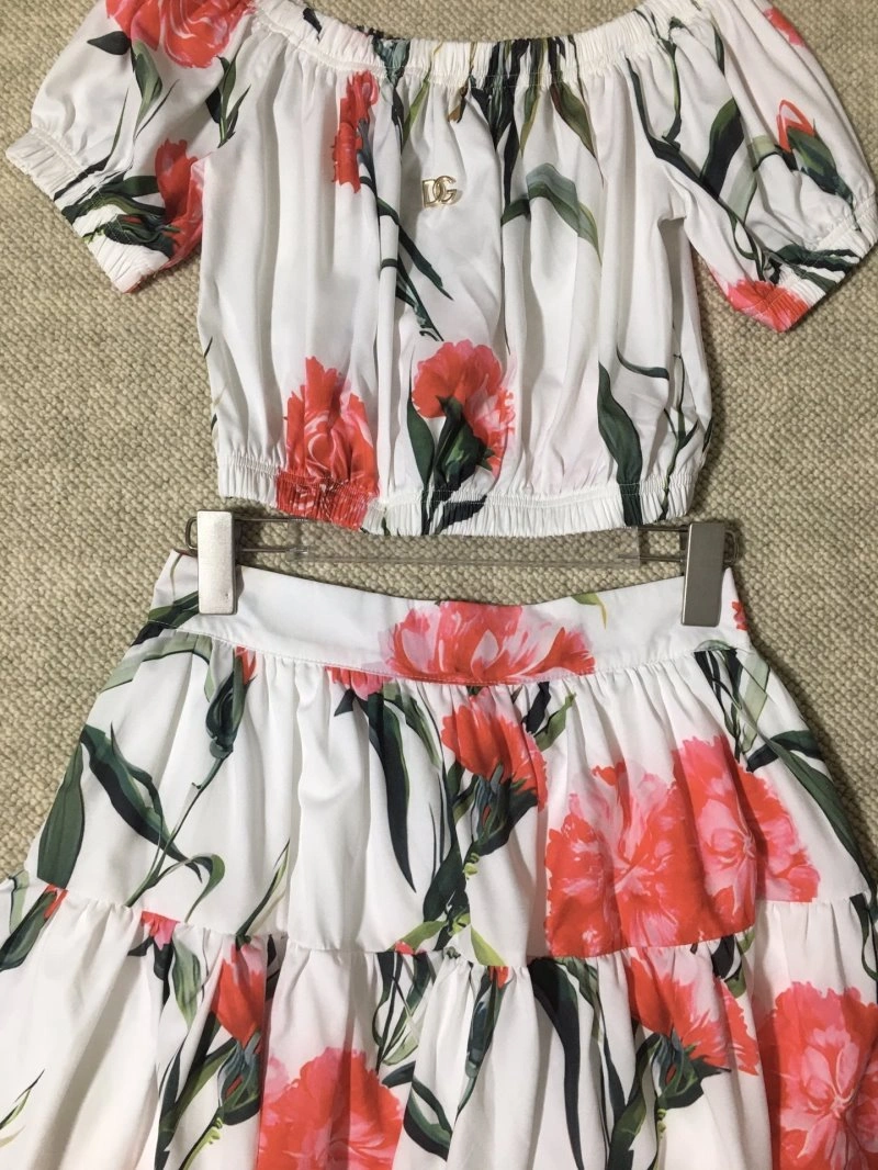 Chic Dolce Gabbana Dress Suits 119301