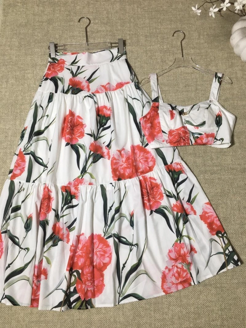 Elegant Dolce Gabbana Dress Suits 119298