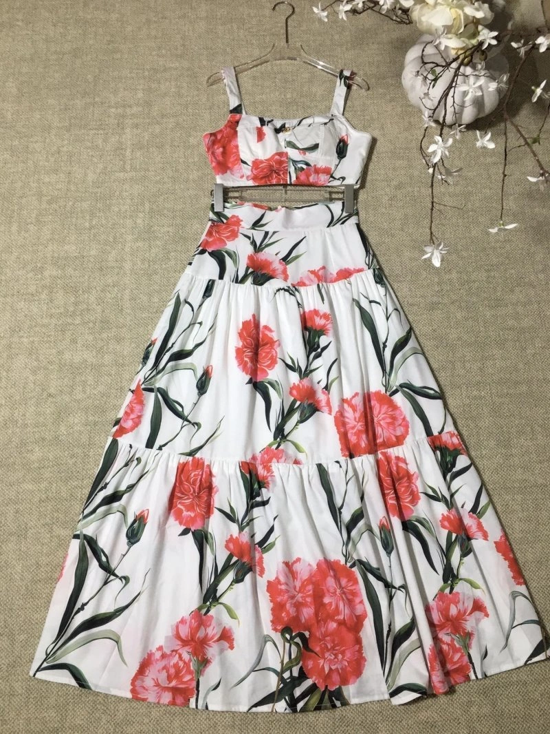 Elegant Dolce Gabbana Dress Suits 119298