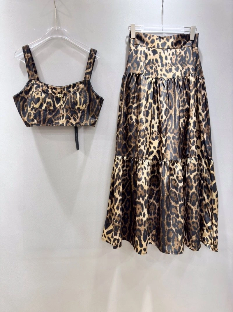 Comfortable Dolce Gabbana Dress Suits 119292