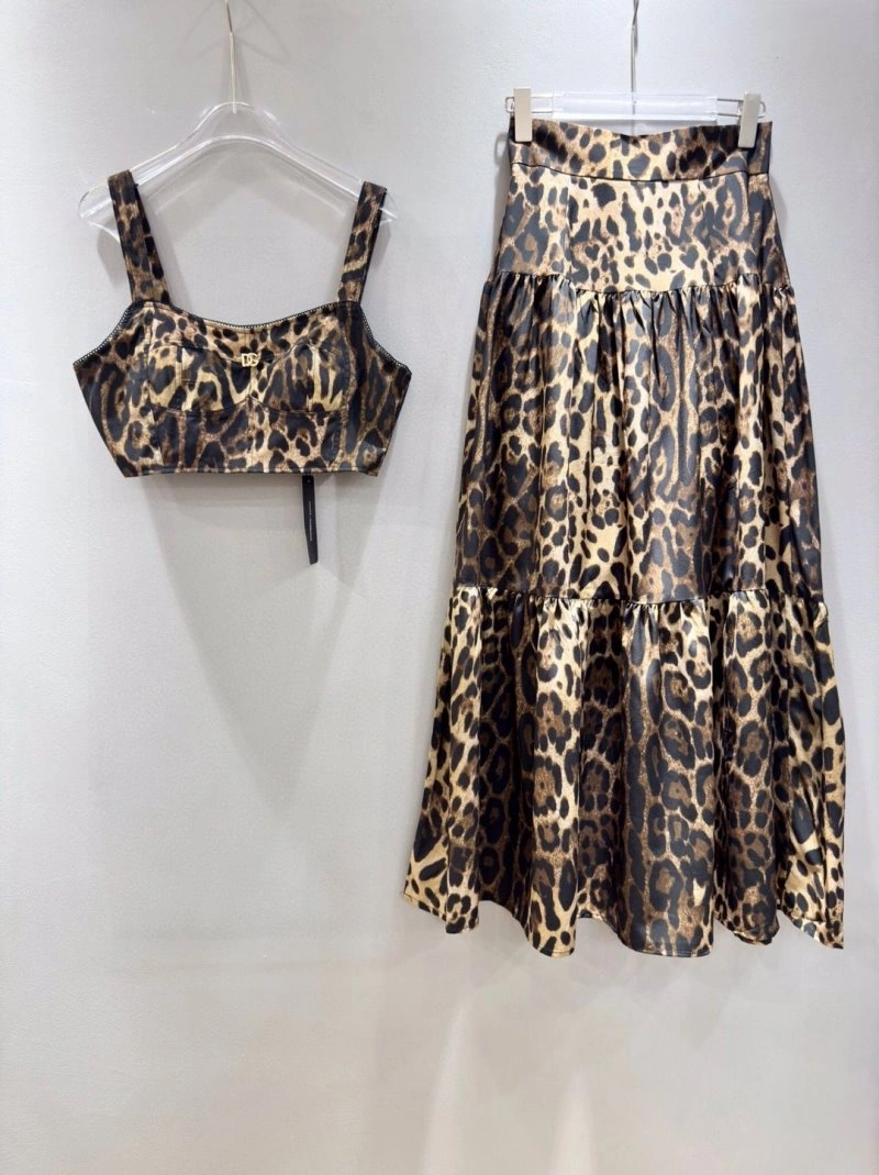 Comfortable Dolce Gabbana Dress Suits 119292