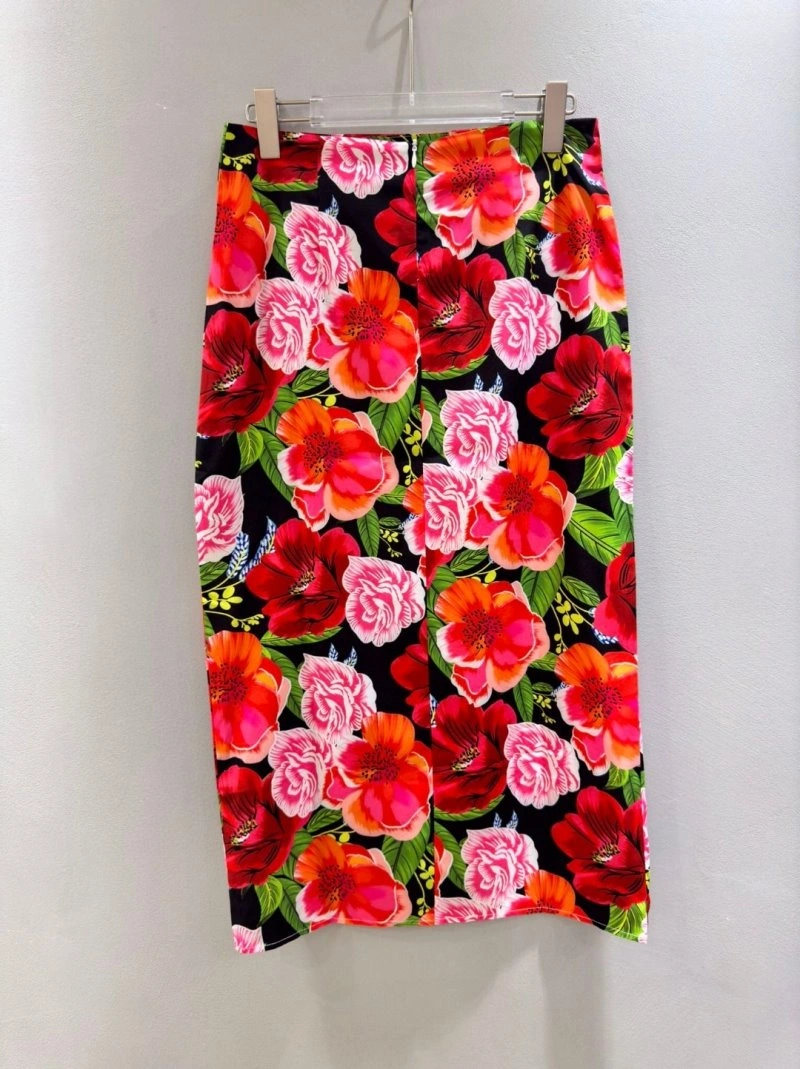 Classic Dolce Gabbana Dress Suits 119289
