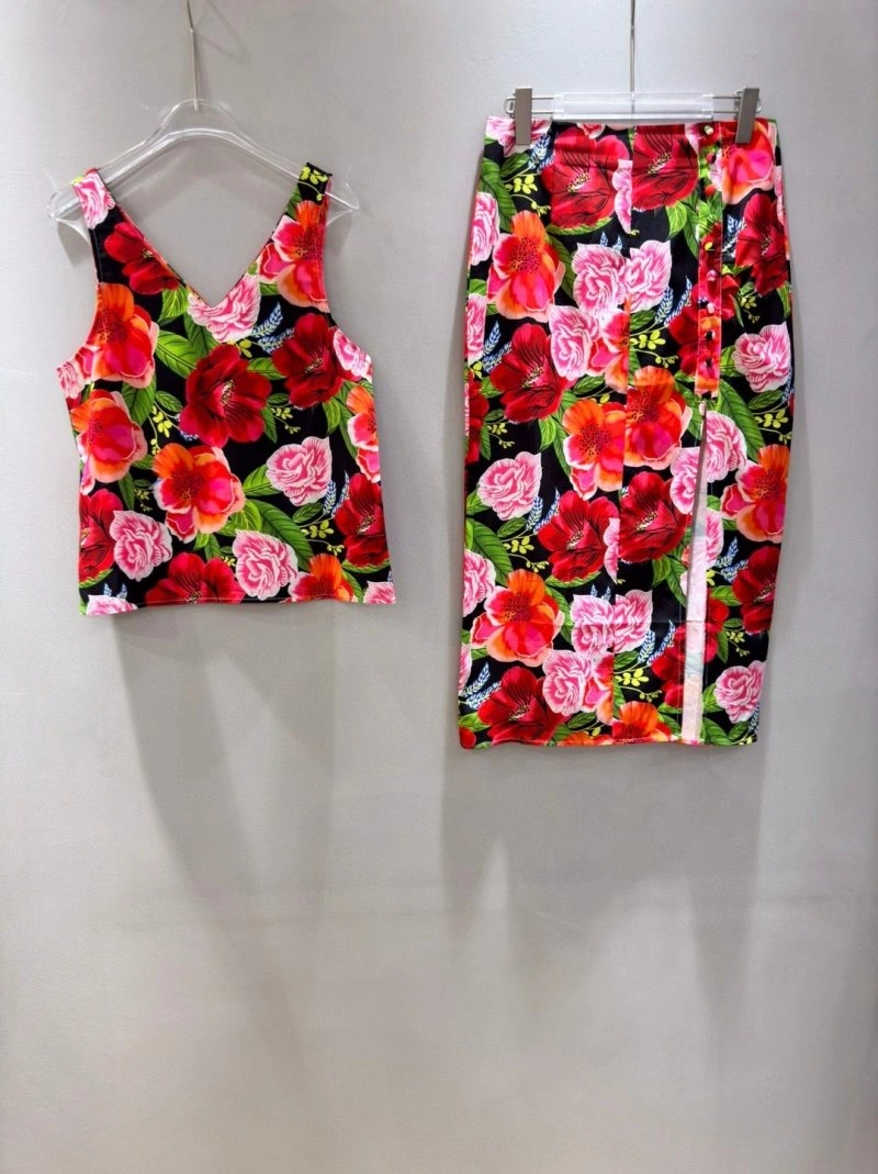 Classic Dolce Gabbana Dress Suits 119289