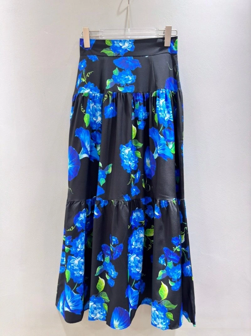 Fashionable Dolce Gabbana Dress Suits 119286