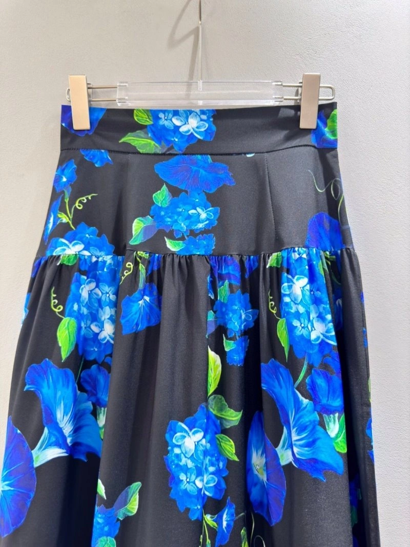 Fashionable Dolce Gabbana Dress Suits 119286