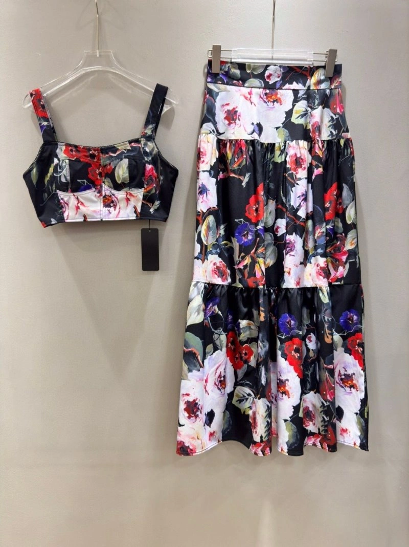 GoAnywhere Dolce Gabbana Dress Suits 119276