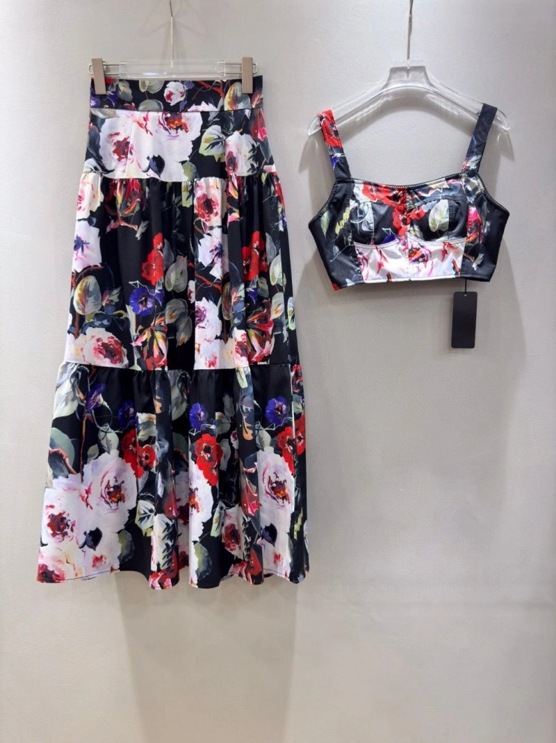 GoAnywhere Dolce Gabbana Dress Suits 119276
