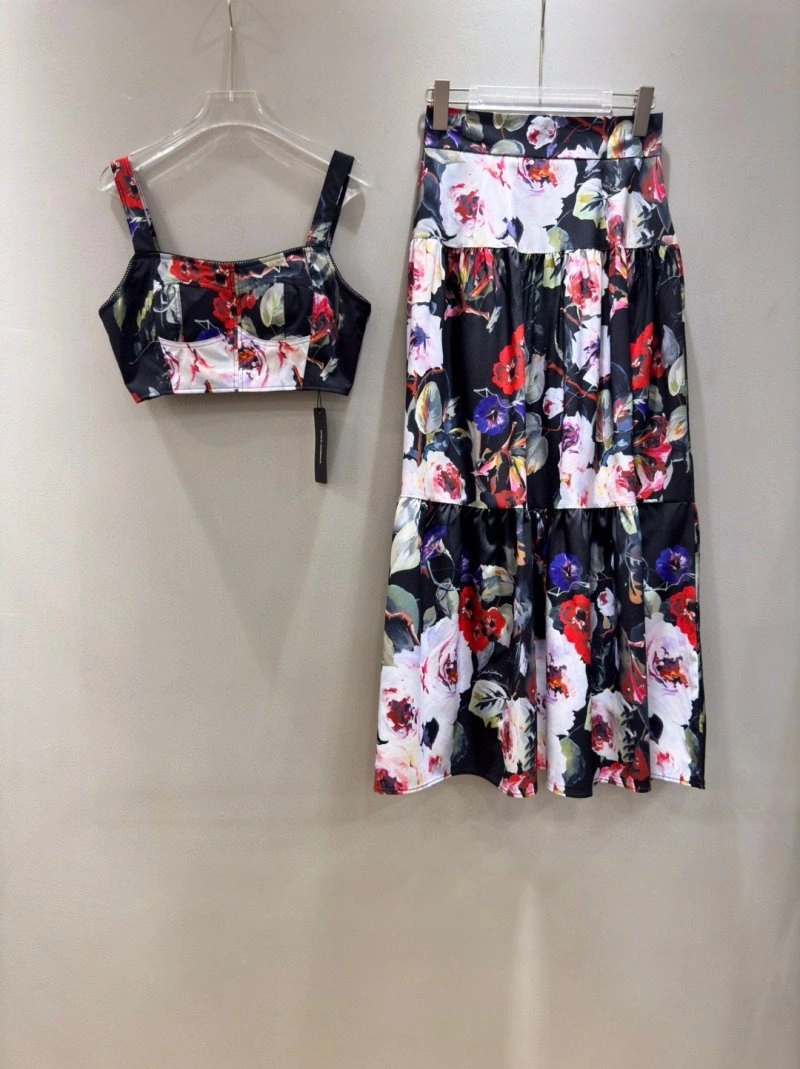 GoAnywhere Dolce Gabbana Dress Suits 119276