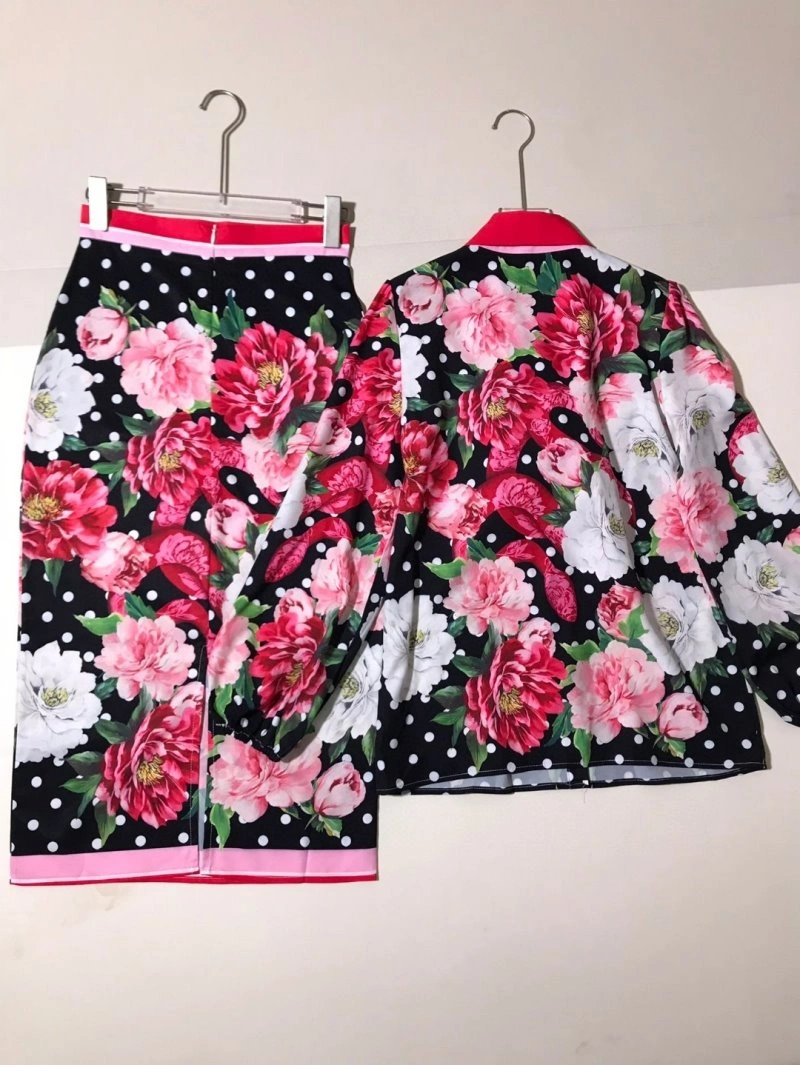 Dolce Gabbana Dress Suits Snug 119242