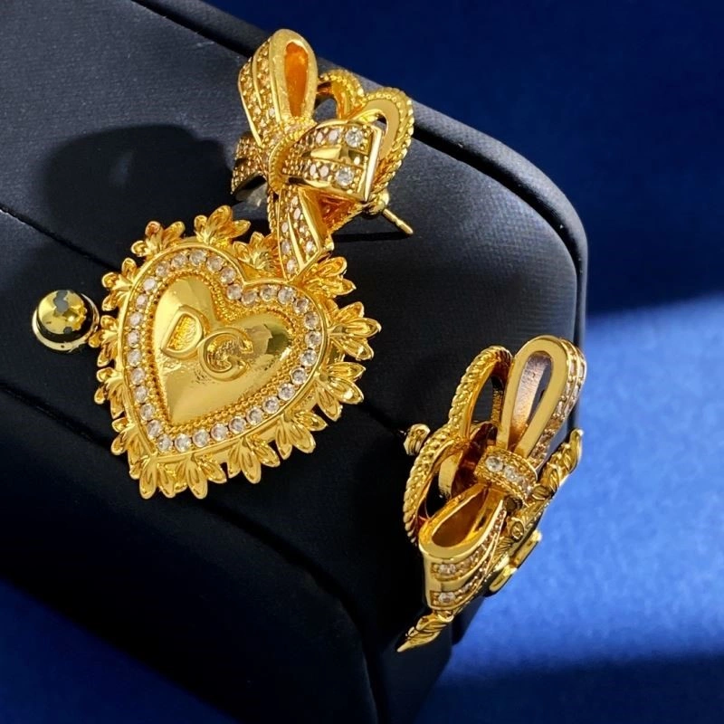 Chic Dolce Gabbana Earrings 209913
