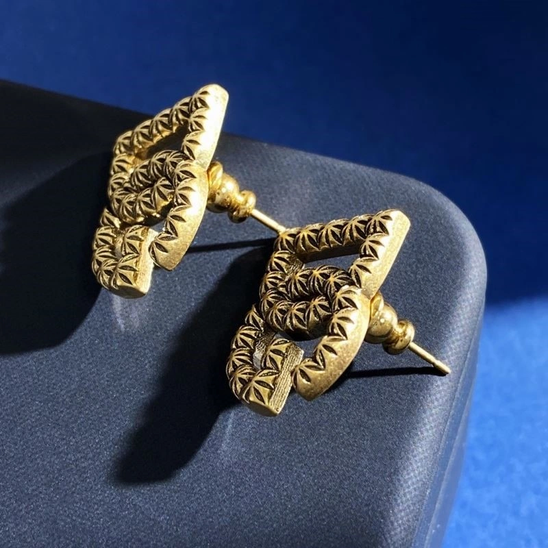 Effortless Dolce Gabbana Earrings 209361