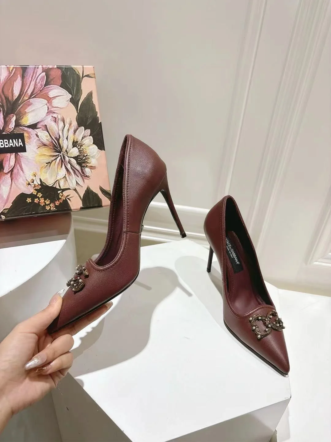 Dolce Gabbana Heeled Shoes FlexibleFit 23001