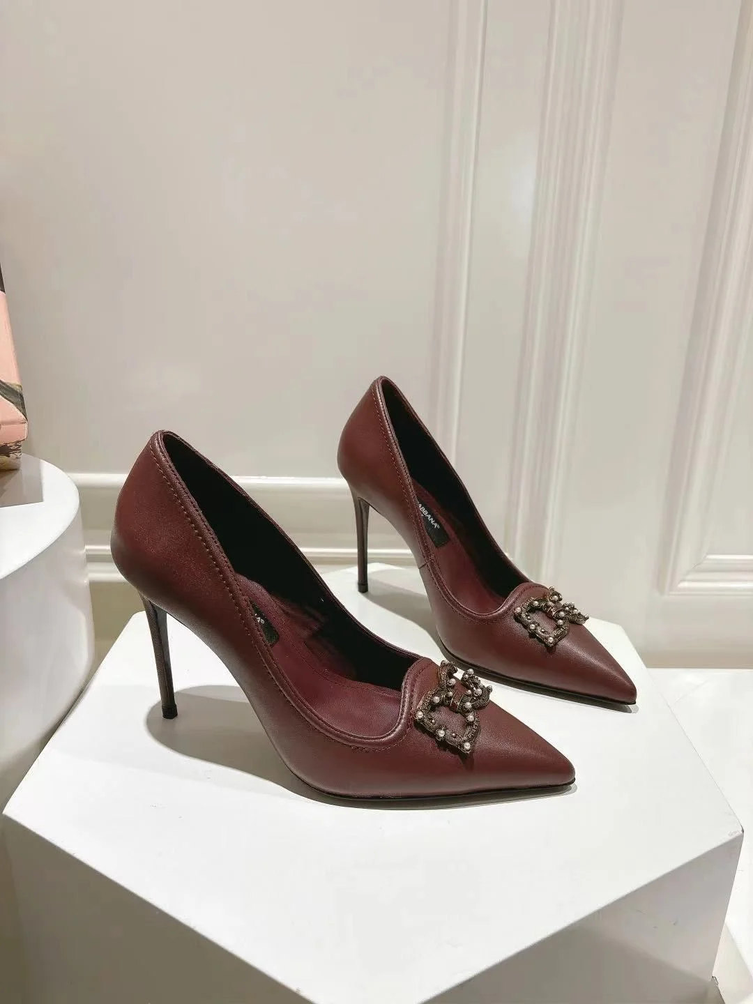 Dolce Gabbana Heeled Shoes FlexibleFit 23001