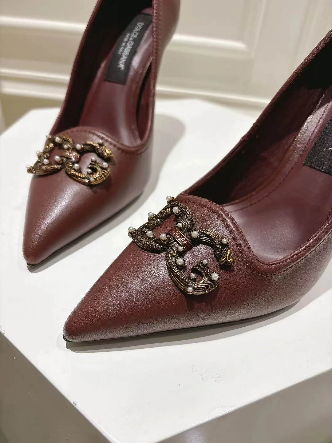 Dolce Gabbana Heeled Shoes FlexibleFit 23001