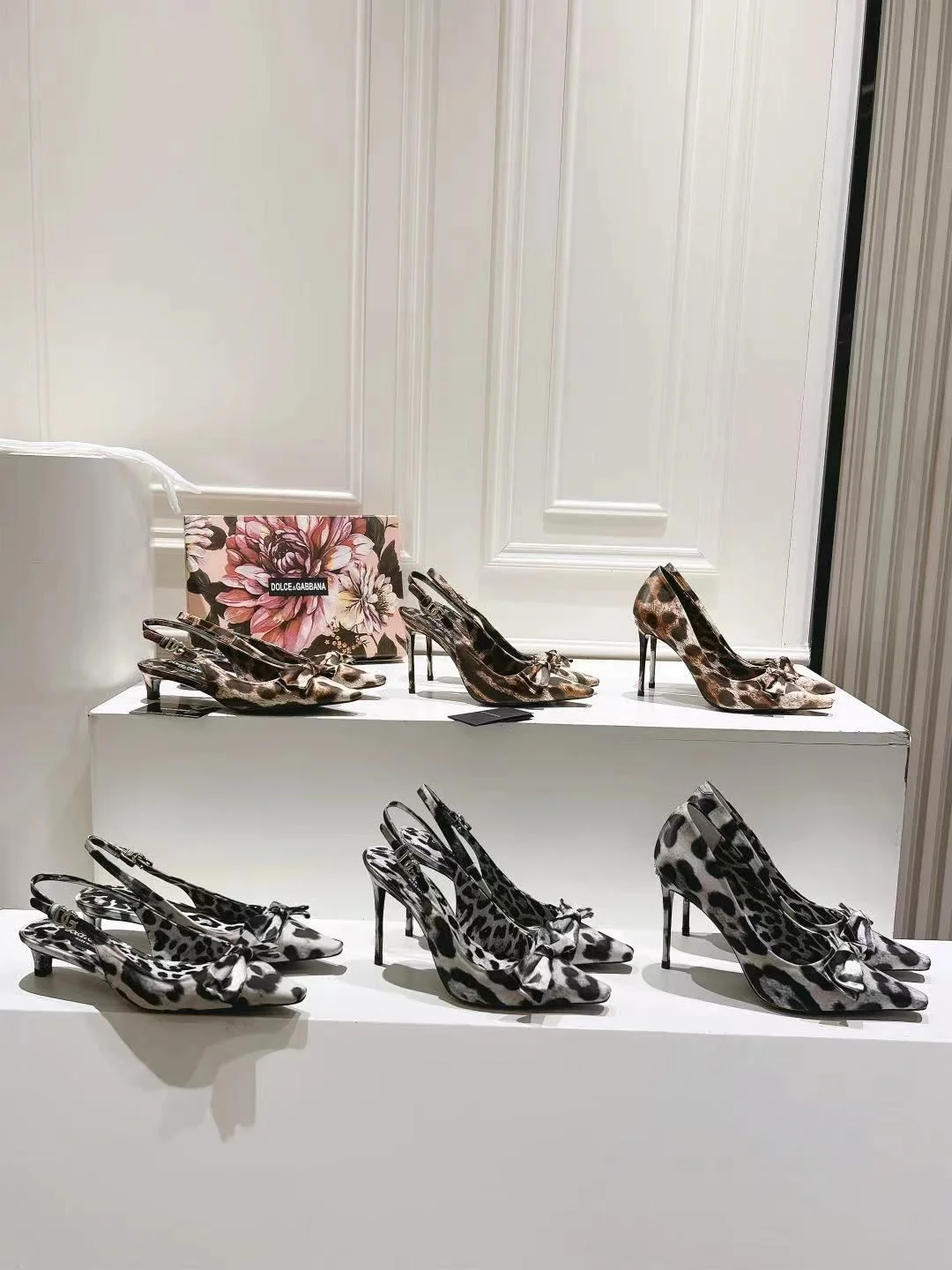 Dolce Gabbana Heeled Shoes Flexible 22997