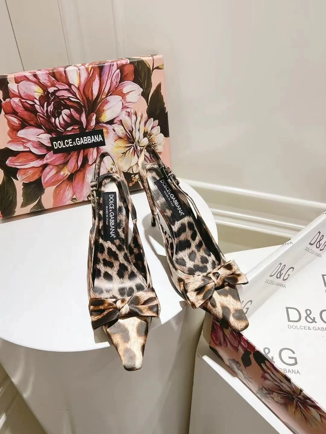 Dolce Gabbana Heeled Shoes Thermal 23002