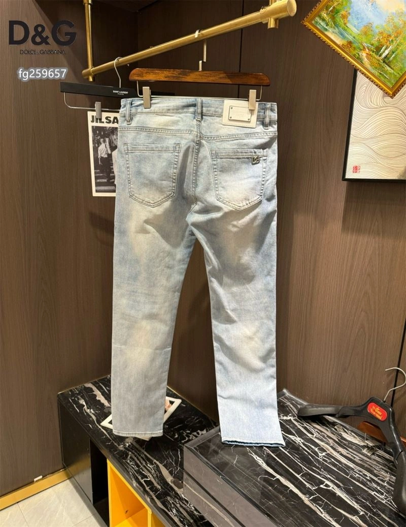 Fashionable Dolce Gabbana Jeans 120191