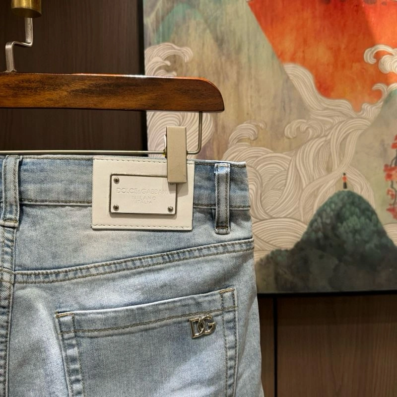 Fashionable Dolce Gabbana Jeans 120191