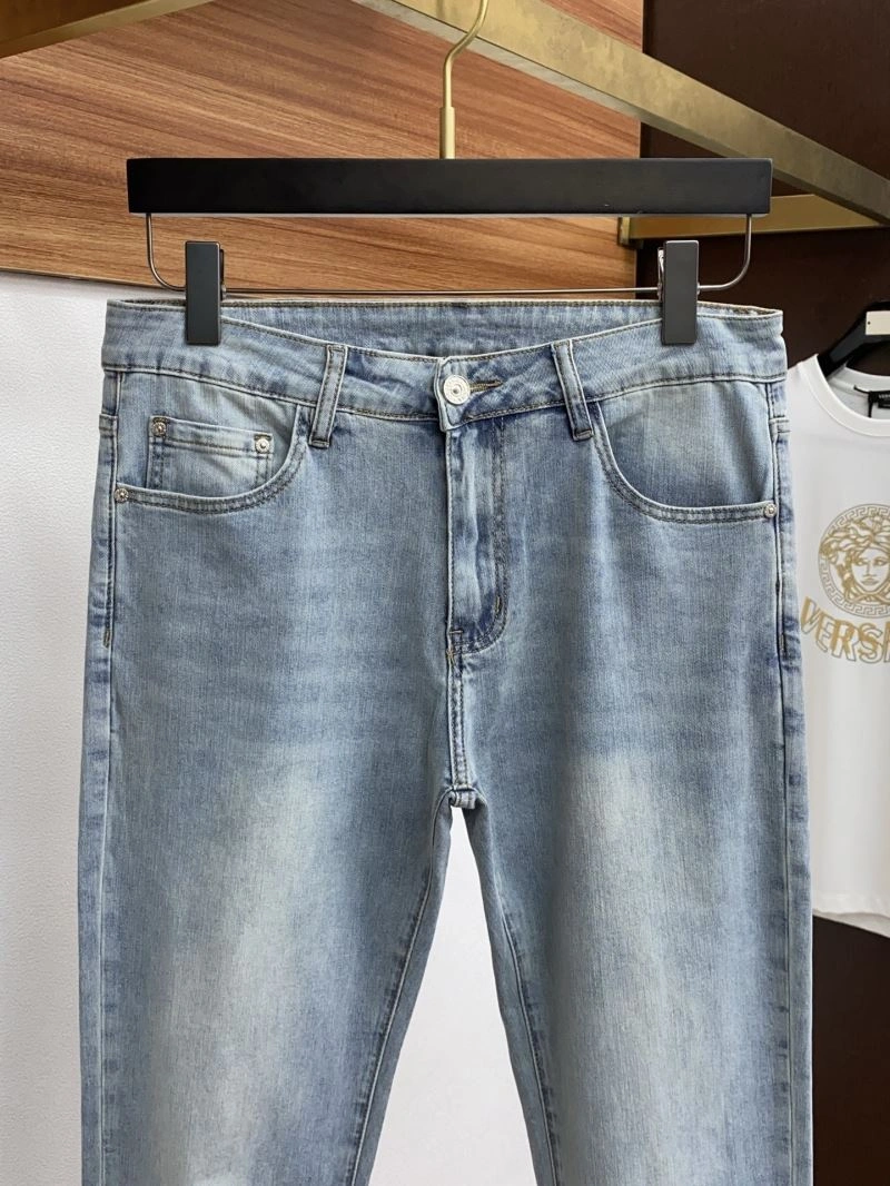 Sleek Dolce Gabbana Jeans 119866